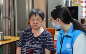 有爱无碍，曹操出行为空巢老人点亮暖心探访路